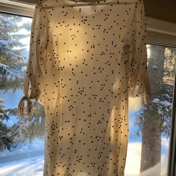 Light and Flowy Pull Over Sheath Dress - Picture 2 of 3